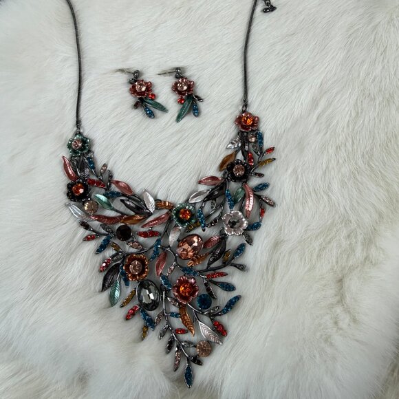 Two Piece Necklace & Earring Set - Enamel & Rhinestone Flower Necklace 16.5 - 20 - Picture 3 of 14